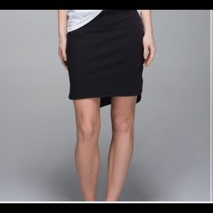 Lululemon city skirt
